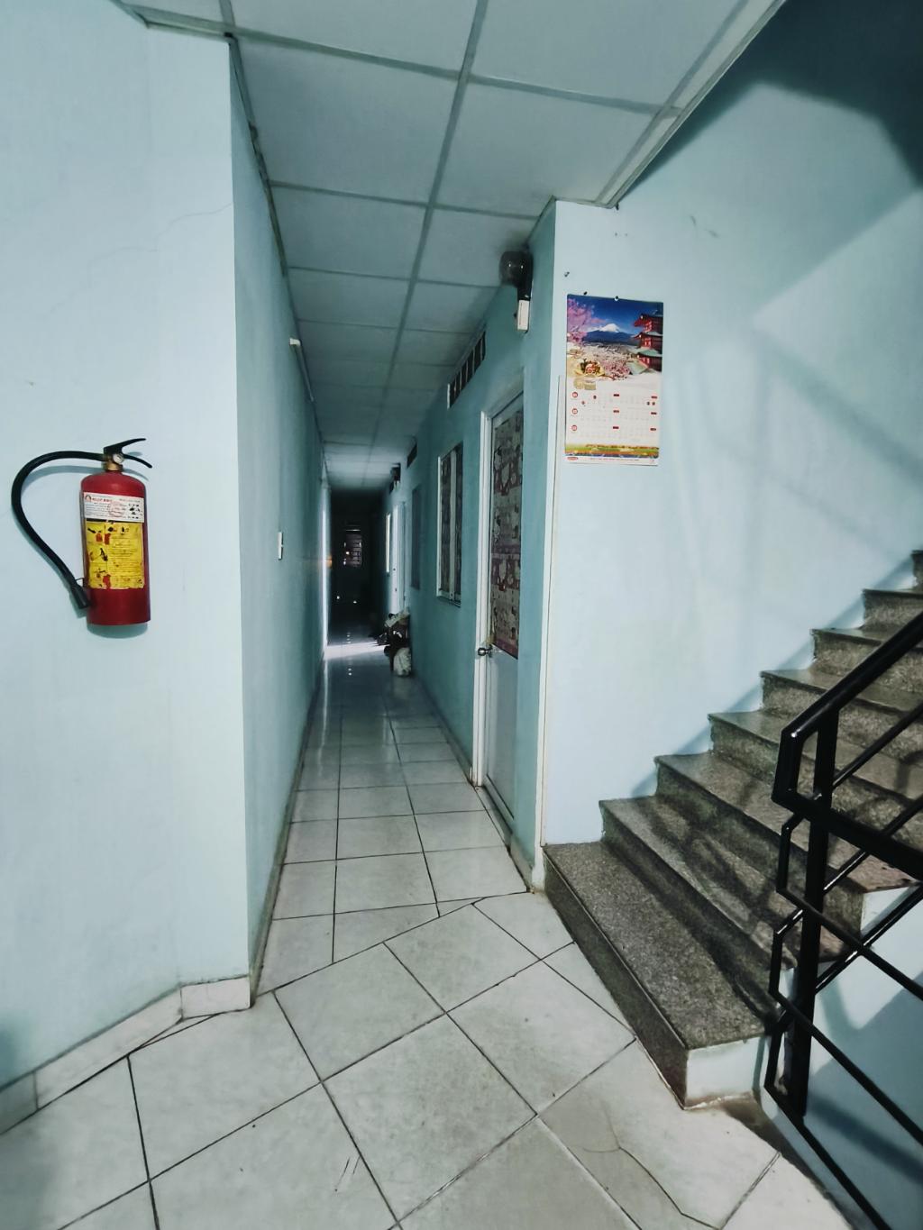 Bán nhà ngay khu trung tâm Q6, DT khủng 205m2,5 tầng nở hậu 9.9m, vừa ở vừa kinh doanh